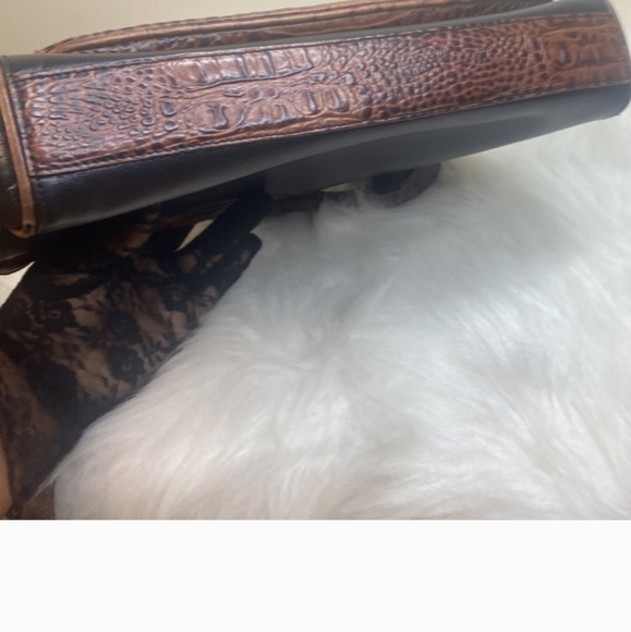 Vintage BRAHMIN Crossbody Bag - Picture 11 of 15